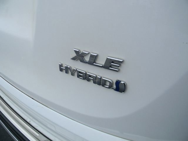 Used 2016 Toyota RAV4 XLE w/ Convenience Package AWD/4WD image 7