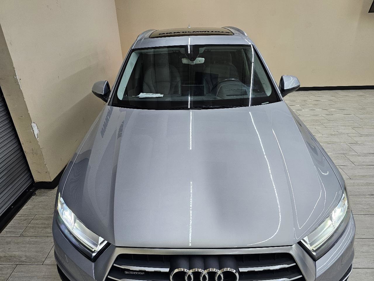 Used 2017 Audi Q7 3.0T Prestige image 4