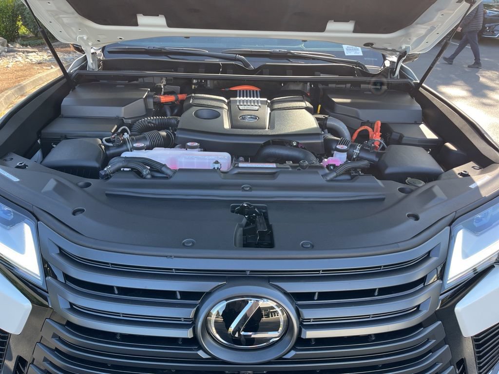 New 2026 Lexus LX 700h Luxury w/ Appearance Package AWD/4WD image 29
