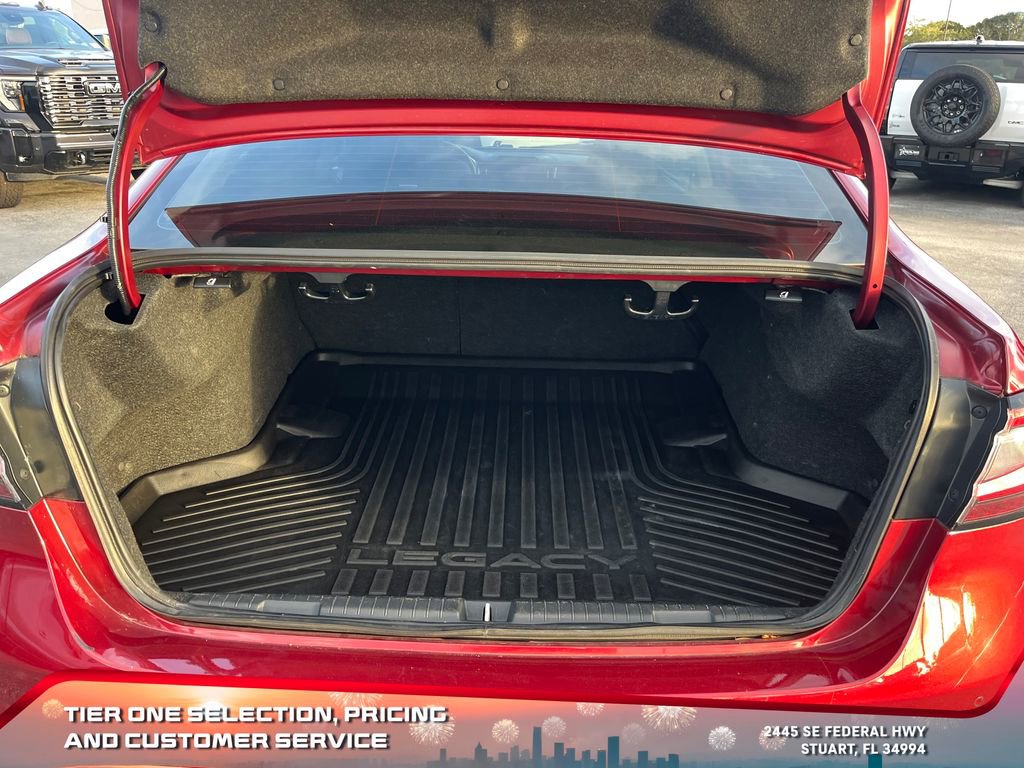 Used 2024 Subaru Legacy Limited image 10