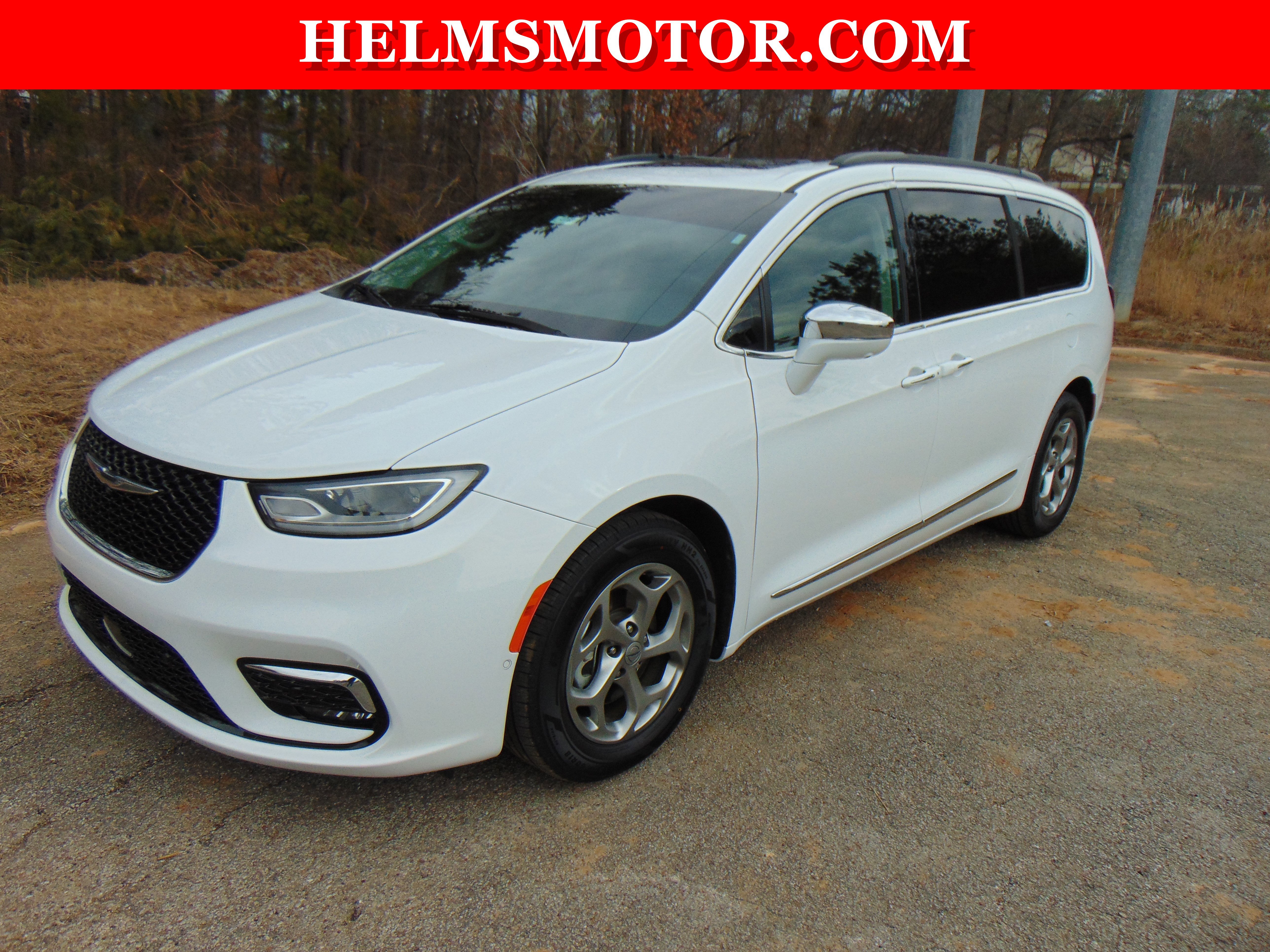 Certified 2022 Chrysler Pacifica Limited w/ Uconnect Theater Family Group image 9