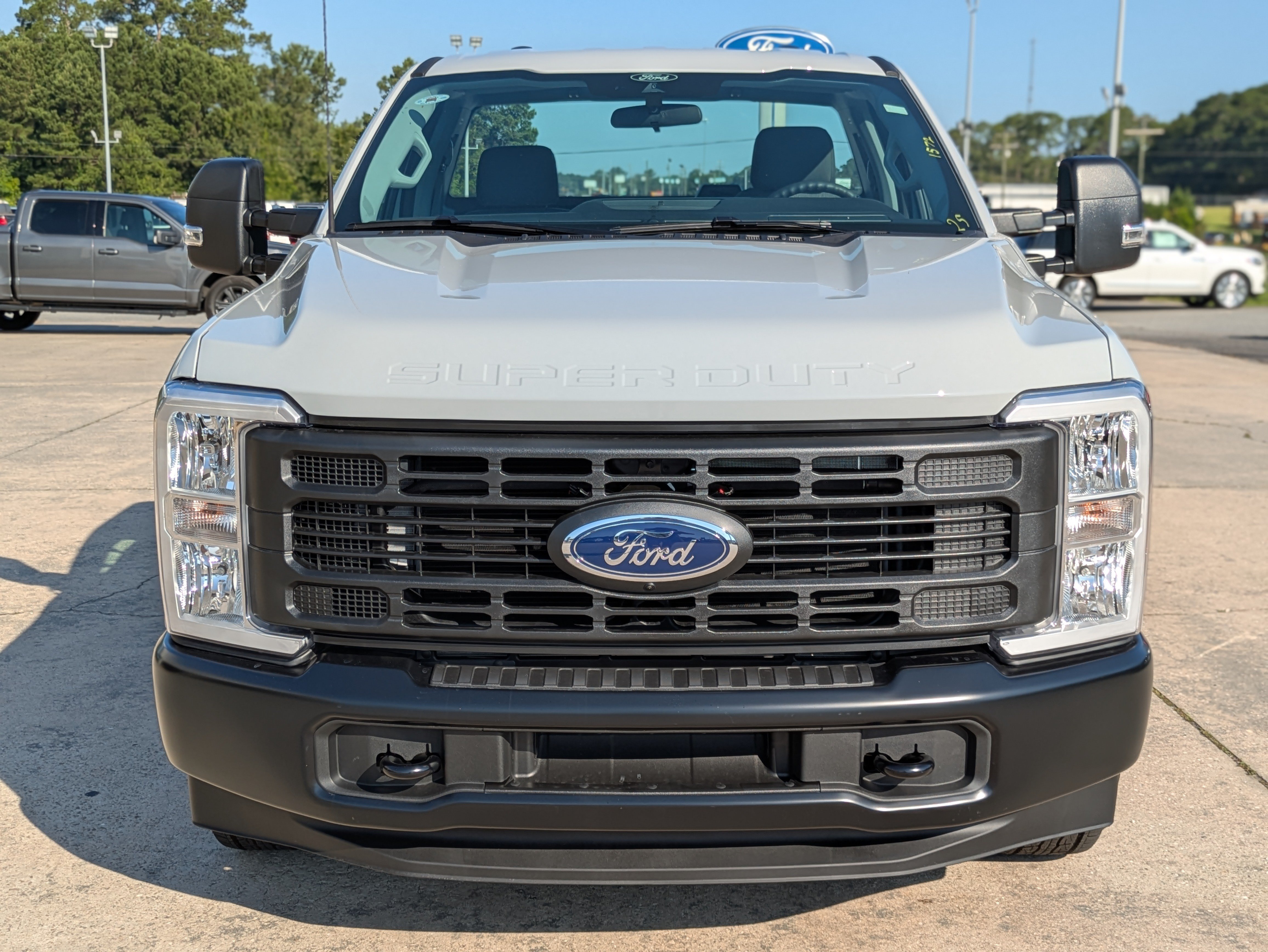 Used 2025 Ford F350 XL w/ 360-Degree Camera Package RWD image 4