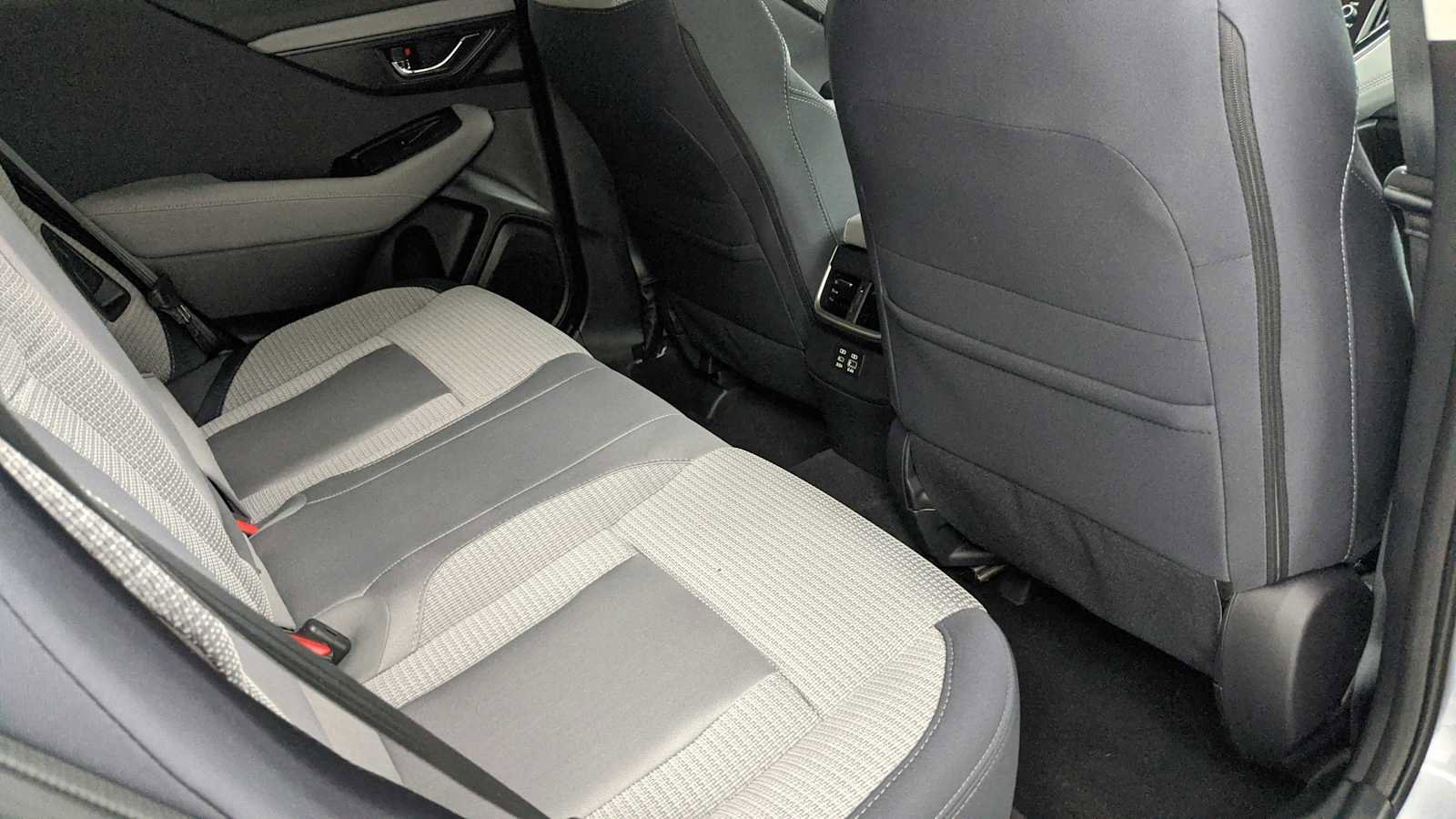 New 2025 Subaru Outback Premium image 25