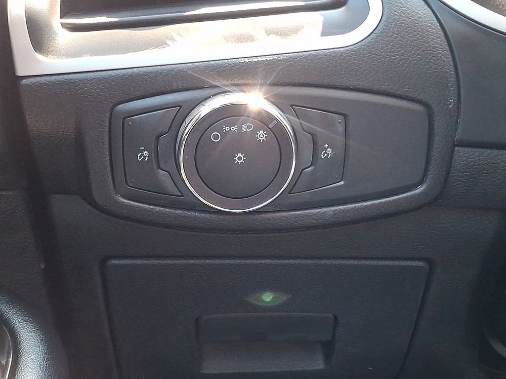 Used 2017 Ford Edge SEL w/ Equipment Group 201A image 26