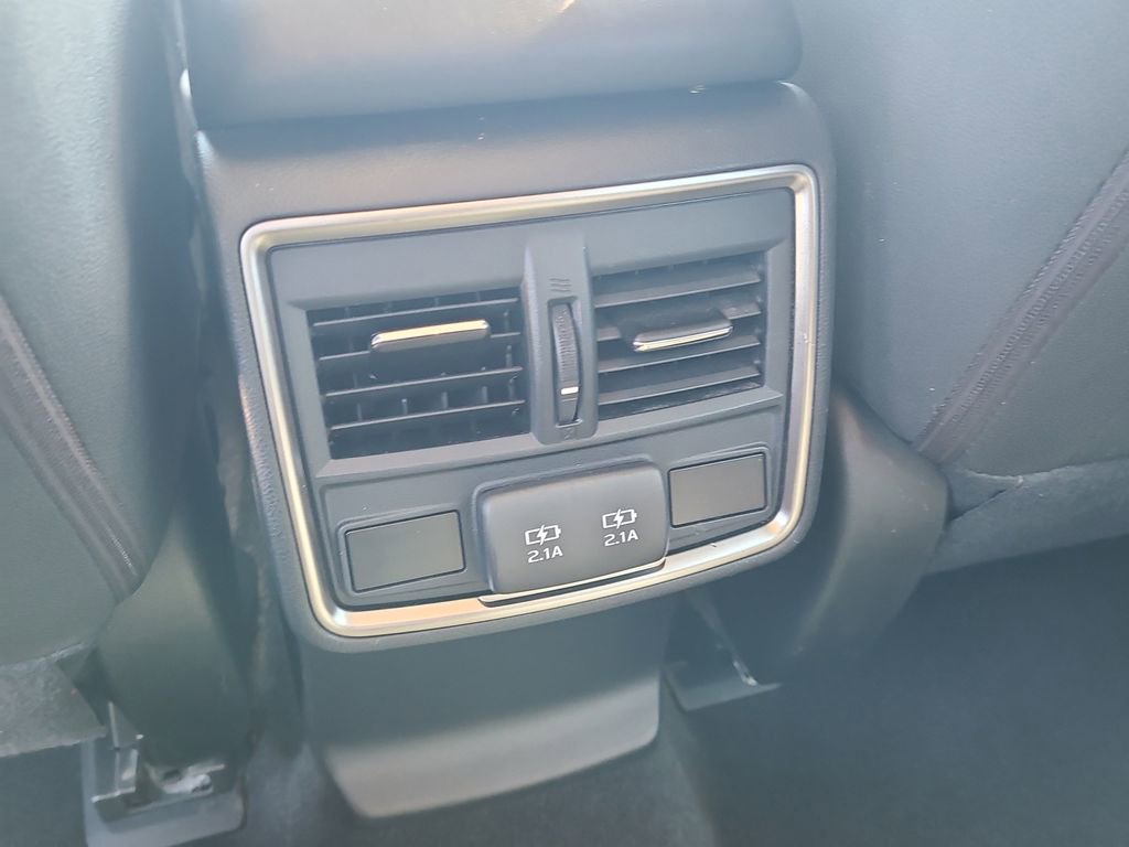 Used 2020 Subaru Forester Premium image 20