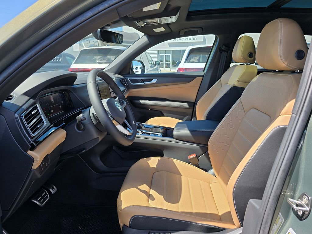 New 2026 Volkswagen Atlas Cross Sport SEL R-Line AWD/4WD image 22