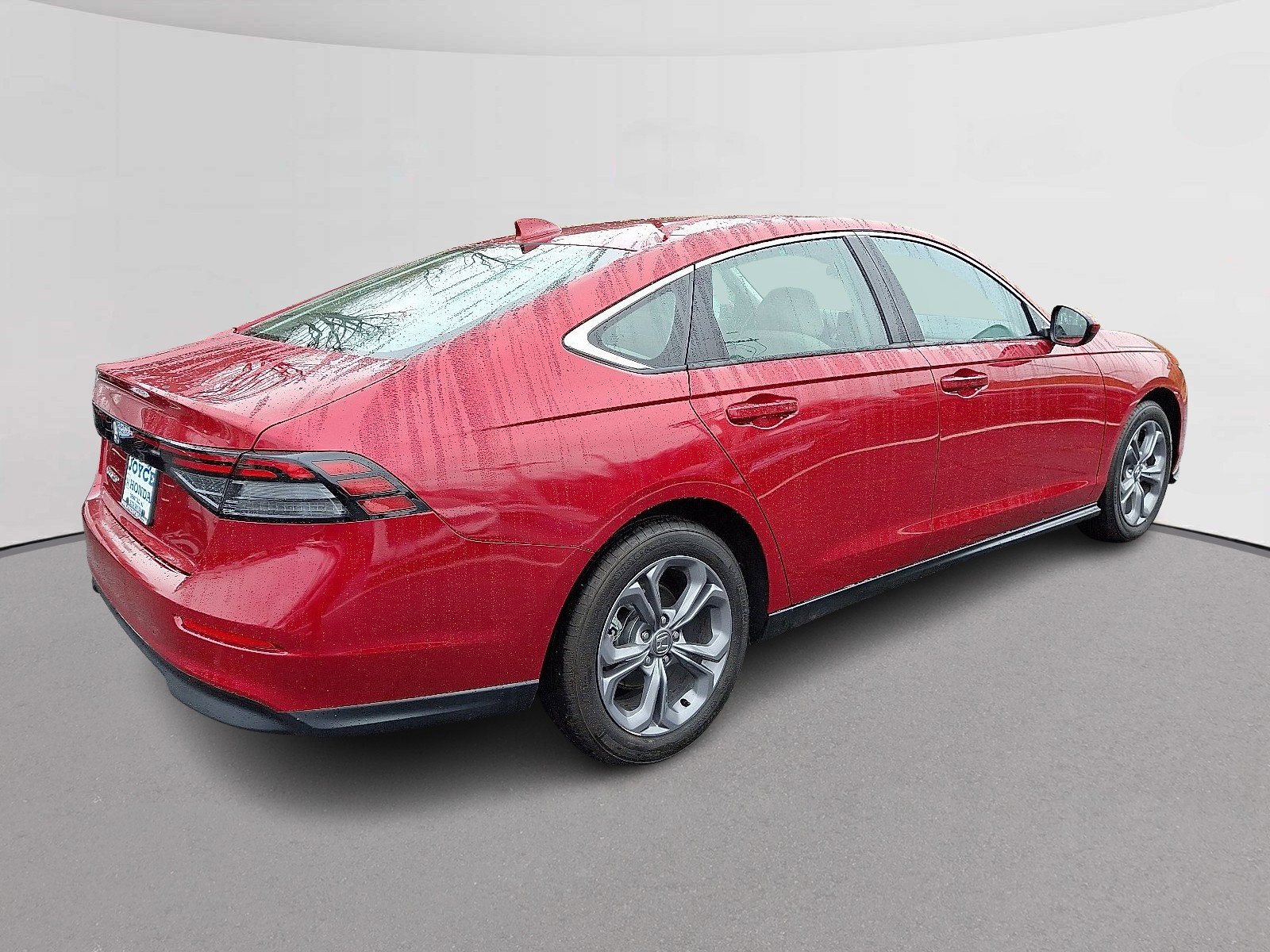 Used 2024 Honda Accord EX image 11