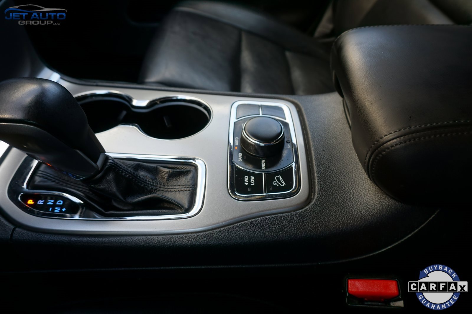 Used 2018 Jeep Grand Cherokee Limited image 39