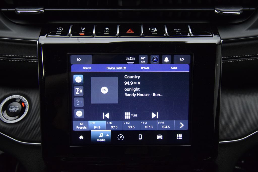 New 2026 Jeep Grand Cherokee L Laredo AWD/4WD image 19