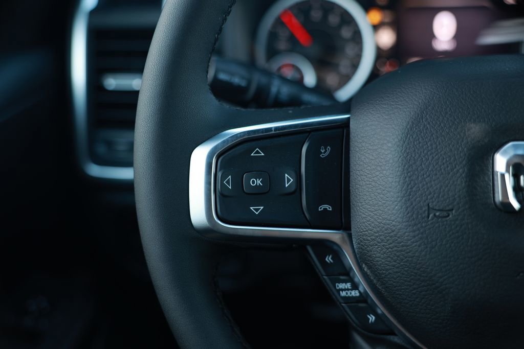 New 2026 RAM 1500 4x4 Crew Cab image 18