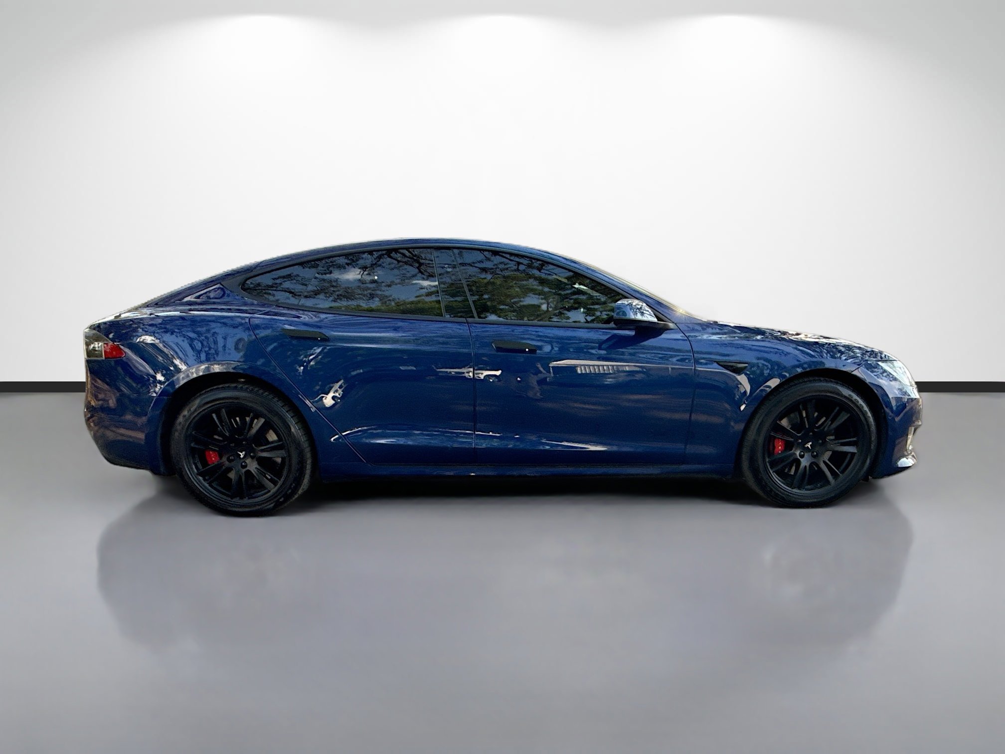 Used 2021 Tesla Model S Performance image 2