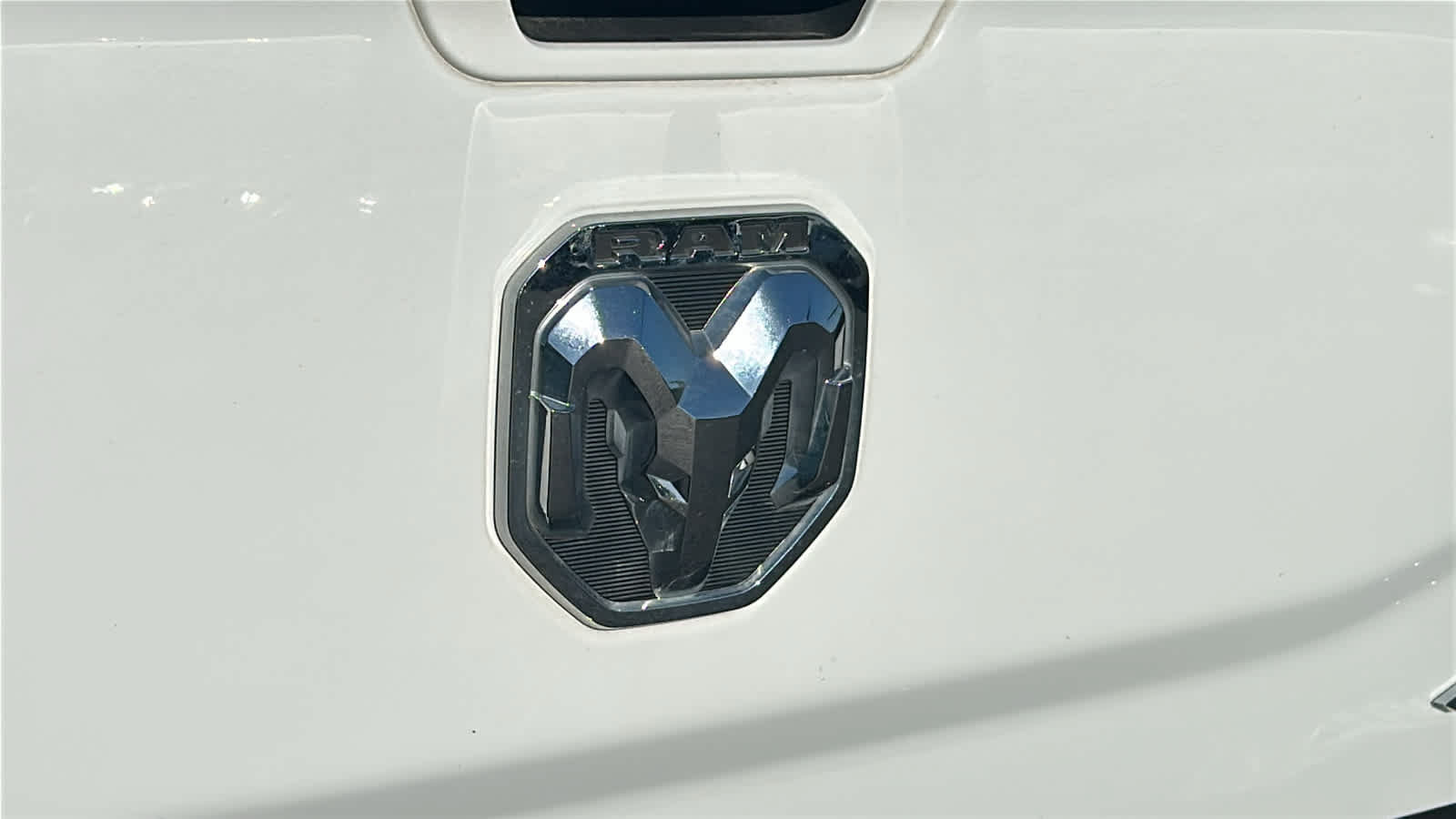 Used 2020 RAM 2500 Laramie AWD/4WD image 28