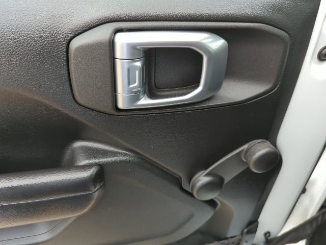 Used 2021 Jeep Gladiator Sport AWD/4WD image 18