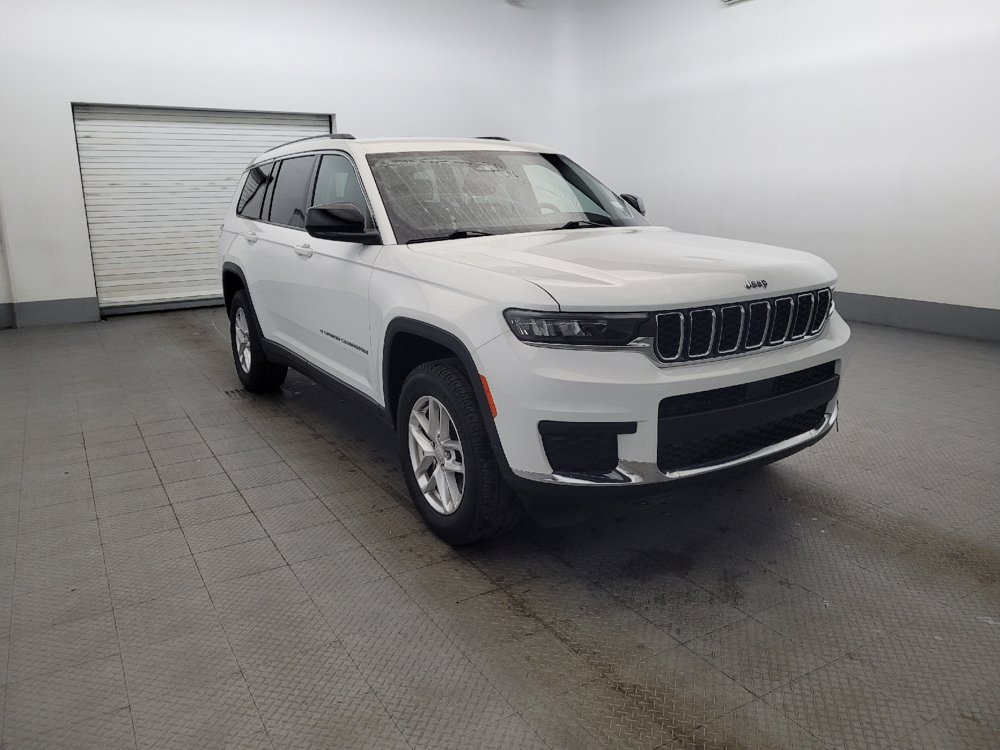 Used 2022 Jeep Grand Cherokee L Laredo w/ Luxury Tech Group I AWD/4WD image 13