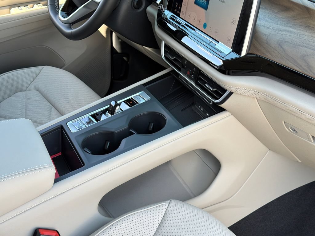 New 2026 Volkswagen Atlas SE AWD/4WD image 11