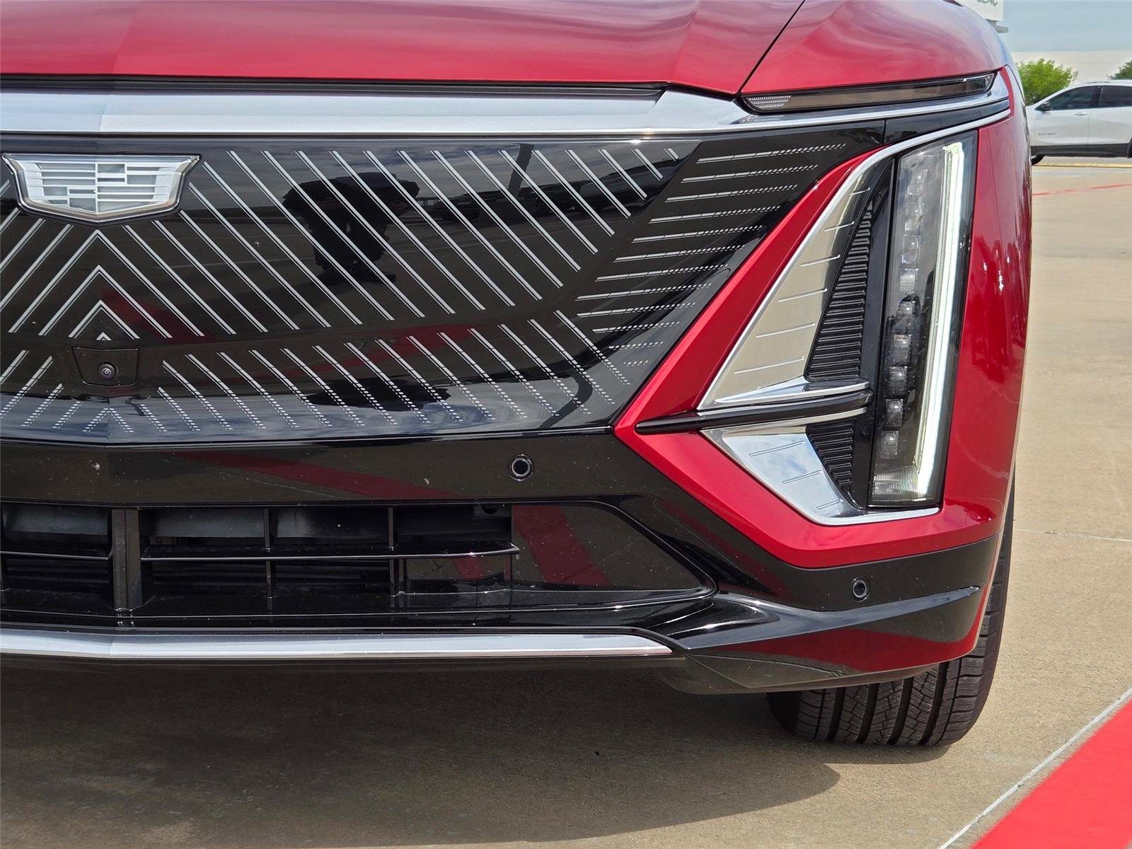 New 2026 Cadillac Lyriq Luxury w/ LPO, Floor Liner Package AWD/4WD image 6