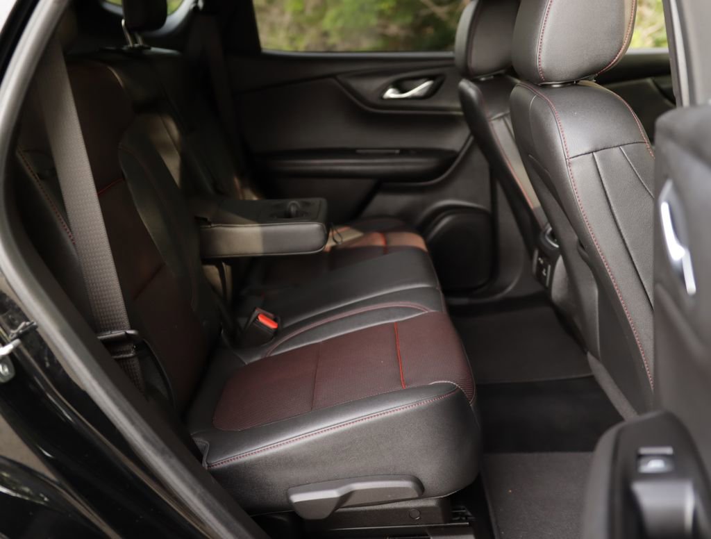 Used 2021 Chevrolet Blazer RS FWD image 29