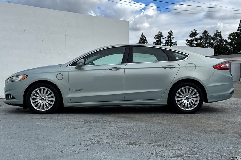 Used 2013 Ford Fusion Energi SE image 7