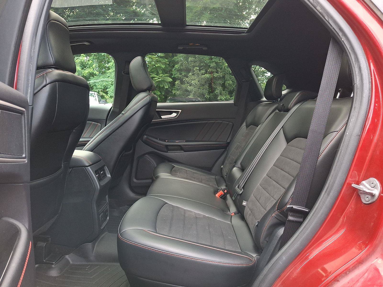 Used 2020 Ford Edge ST-Line AWD/4WD image 10