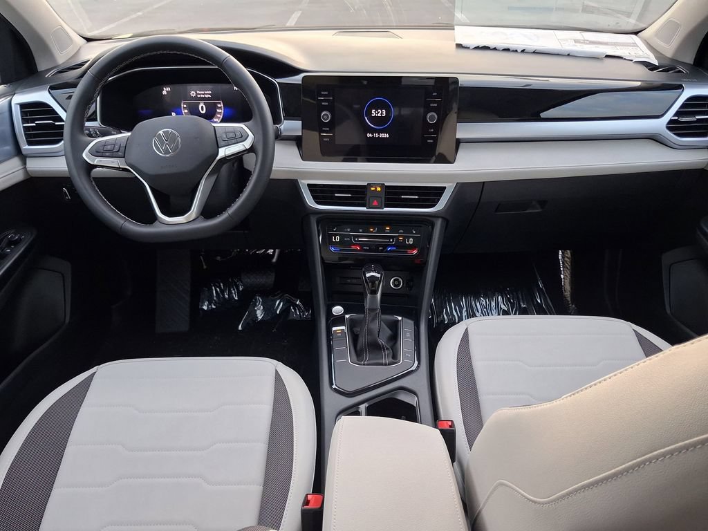 New 2026 Volkswagen Taos SE FWD image 6