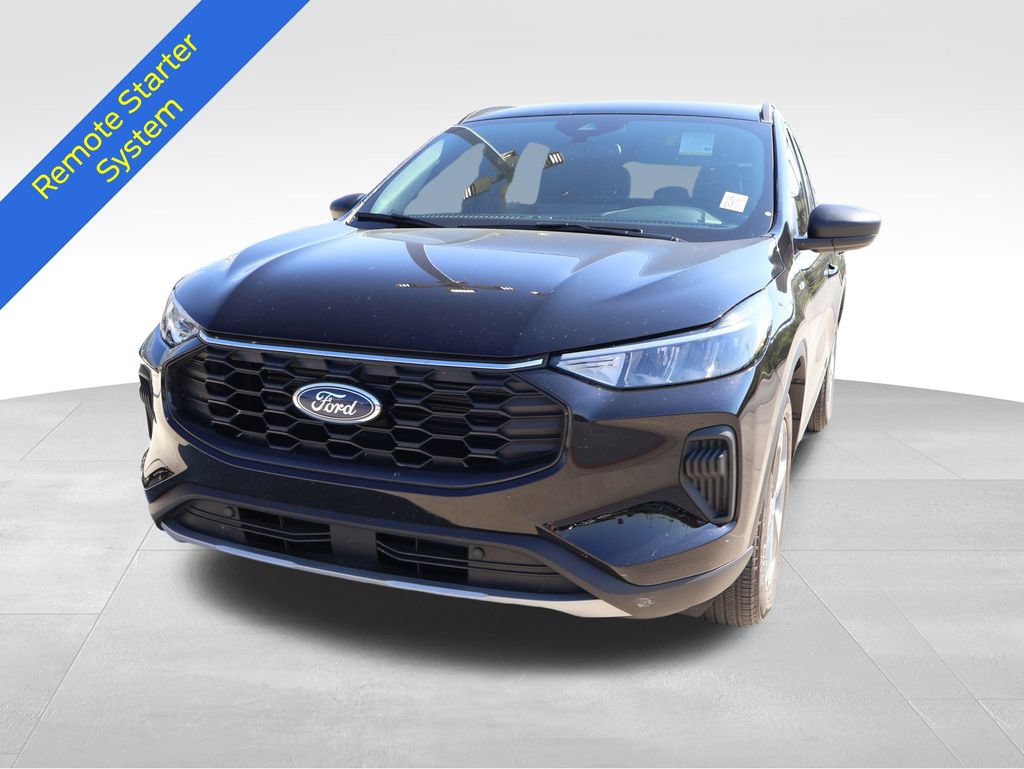 Certified 2026 Ford Escape ST-Line w/ Tech Pack #1 FWD image 4