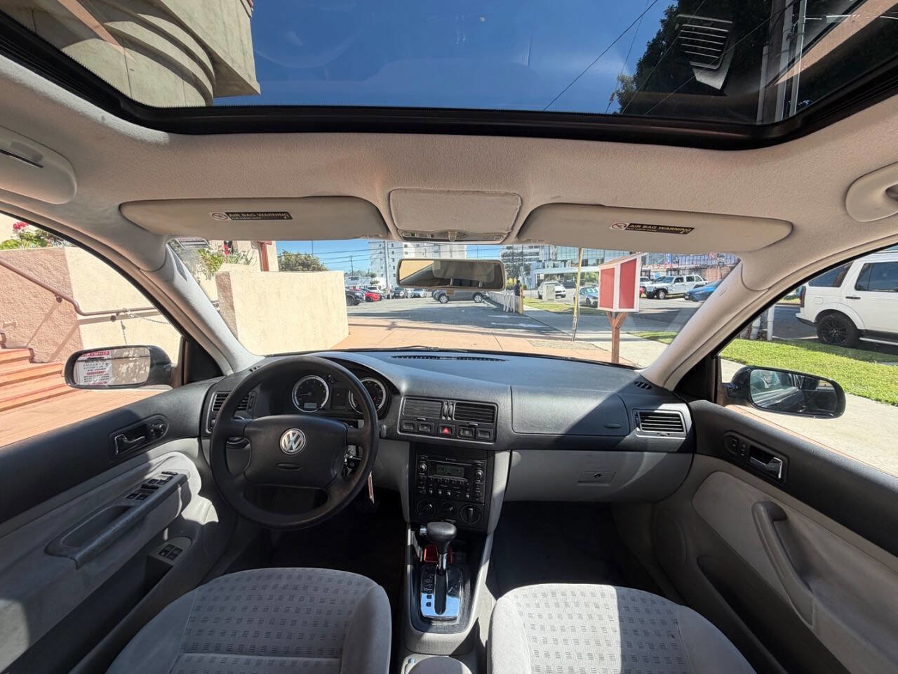 Used 2005 Volkswagen Jetta GLS image 9