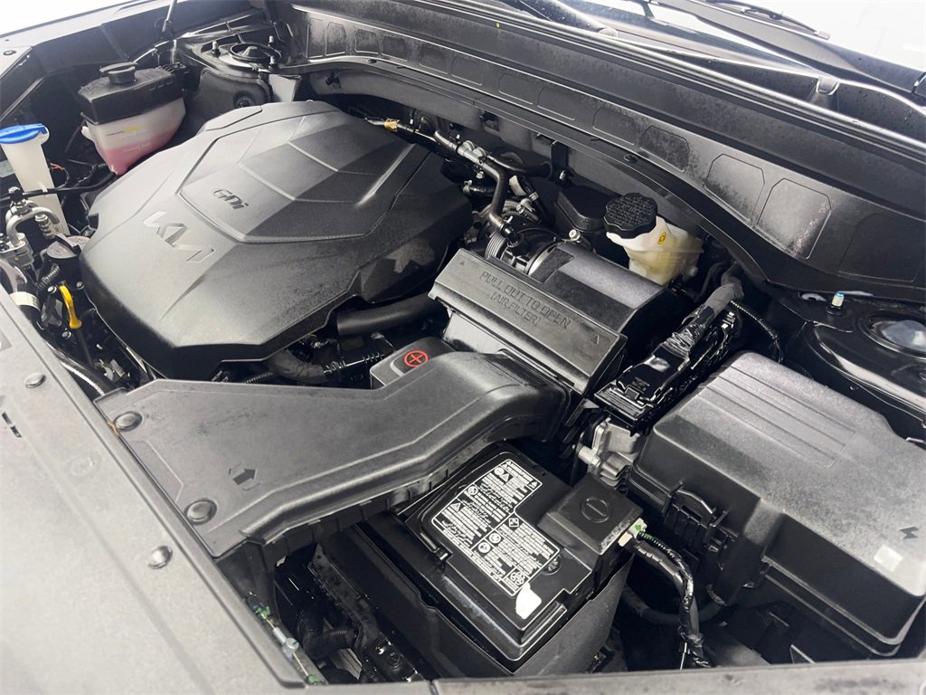 Used 2025 Kia Telluride EX w/ EX Captain's Chair Package image 78