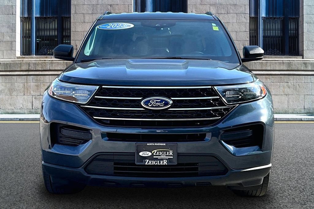 Certified 2023 Ford Explorer XLT AWD/4WD image 3