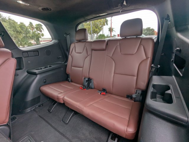 Certified 2024 Kia Telluride SX Prestige AWD/4WD image 16