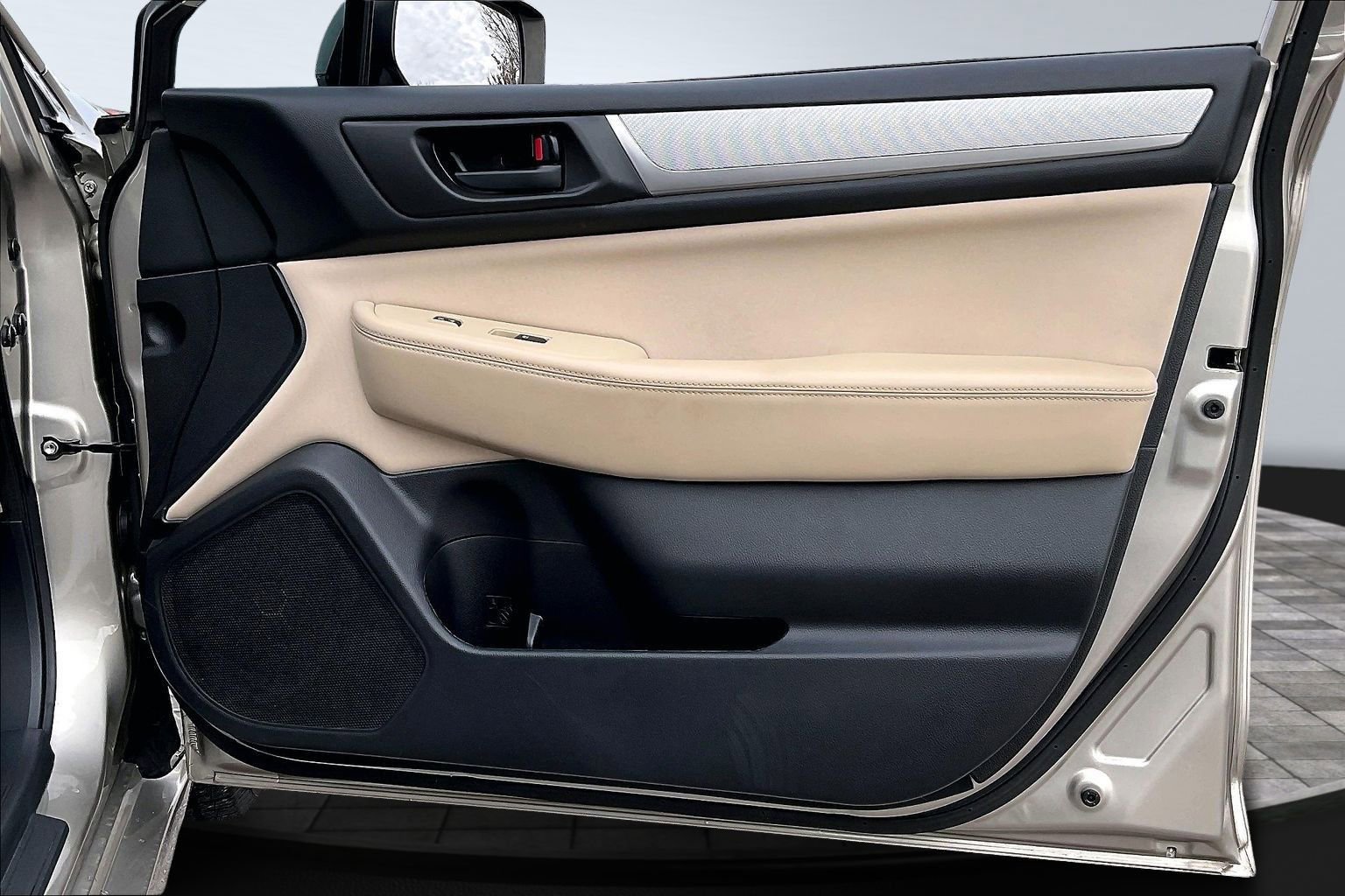 Used 2016 Subaru Legacy 2.5i image 17