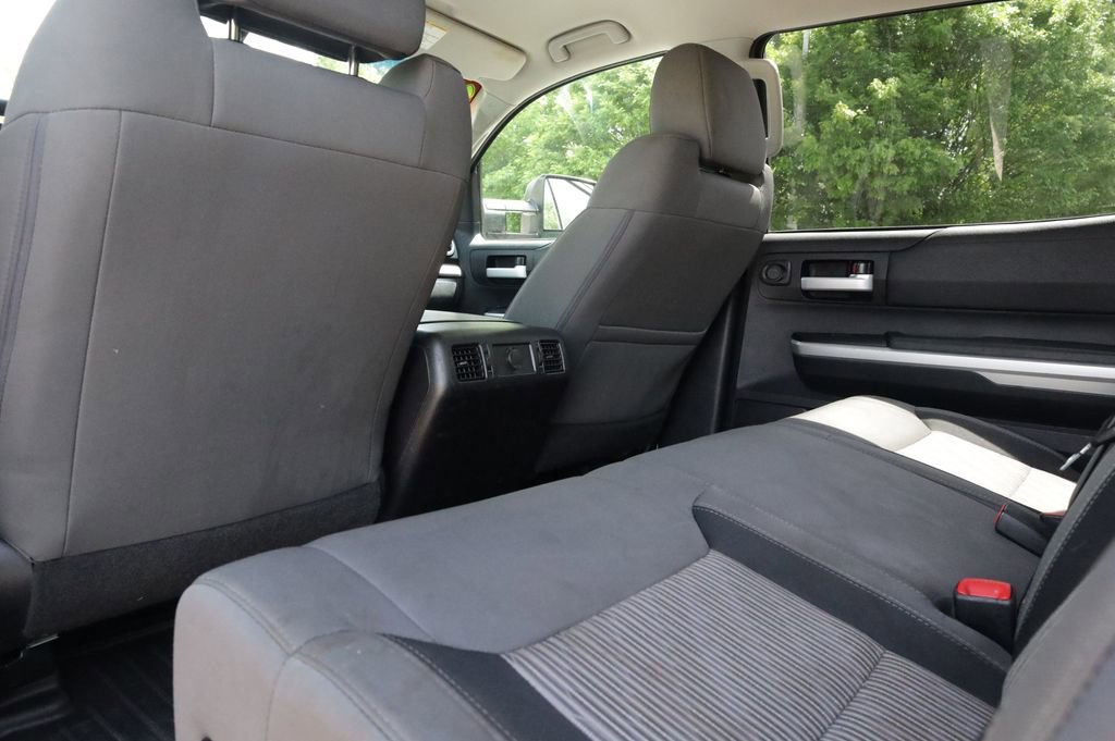 Used 2014 Toyota Tundra SR5 w/ SR5 Upgrade Package RWD image 21