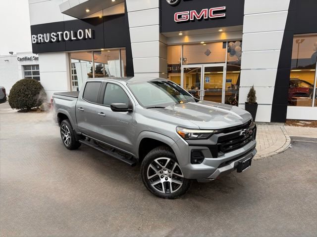 Used 2023 Chevrolet Colorado Z71 w/ Z71 Convenience Package 2 image 2