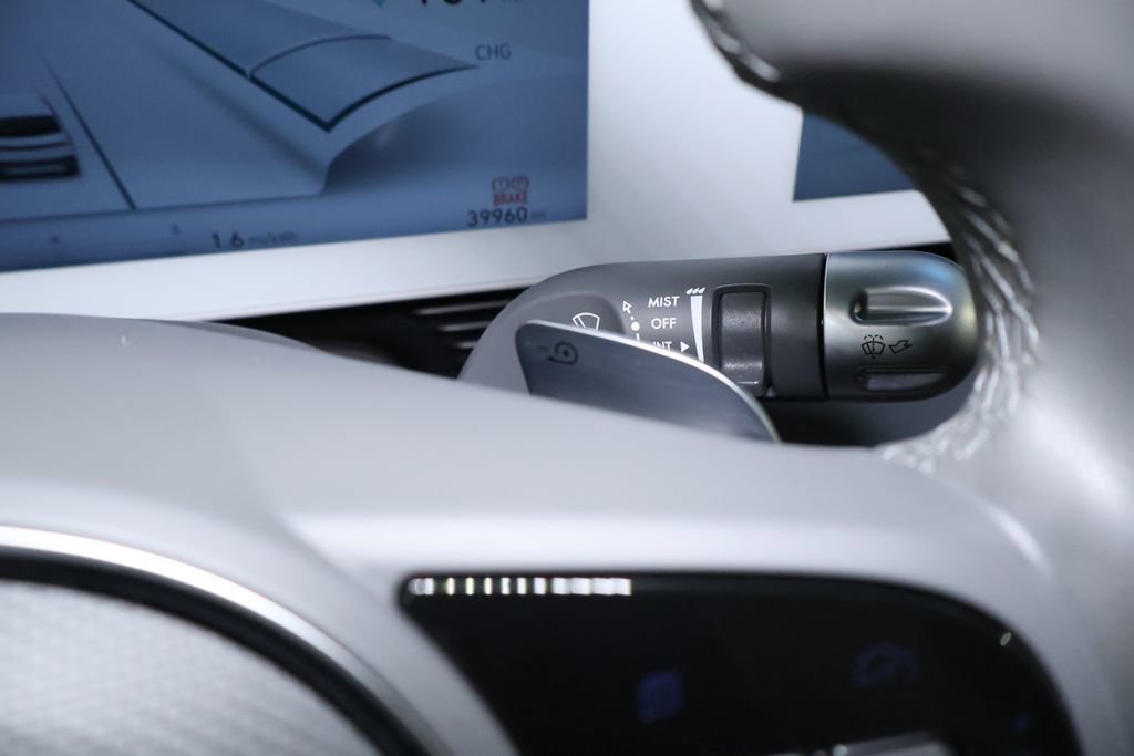 Used 2022 Hyundai Ioniq 5 SE image 22