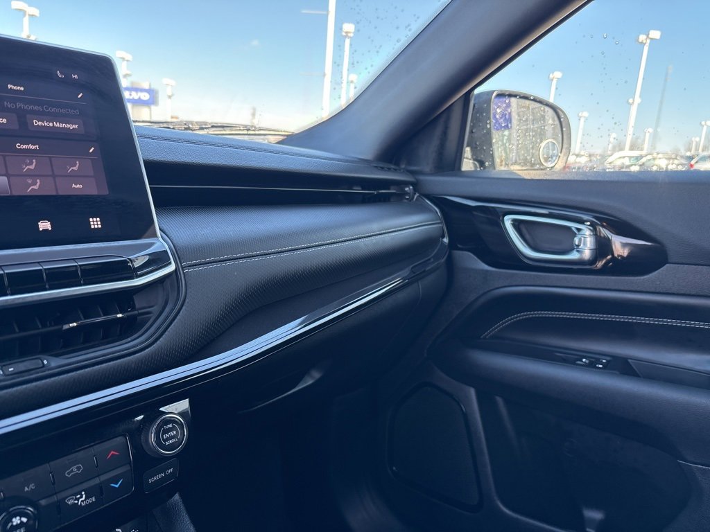 Used 2023 Jeep Compass Altitude w/ Convenience Group image 23