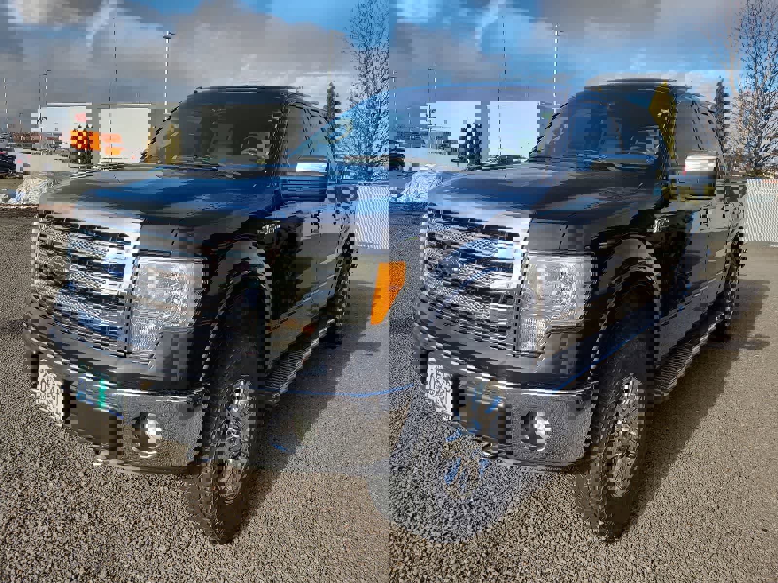 Used 2013 Ford F150 Lariat w/ Lariat Chrome Pkg image 1