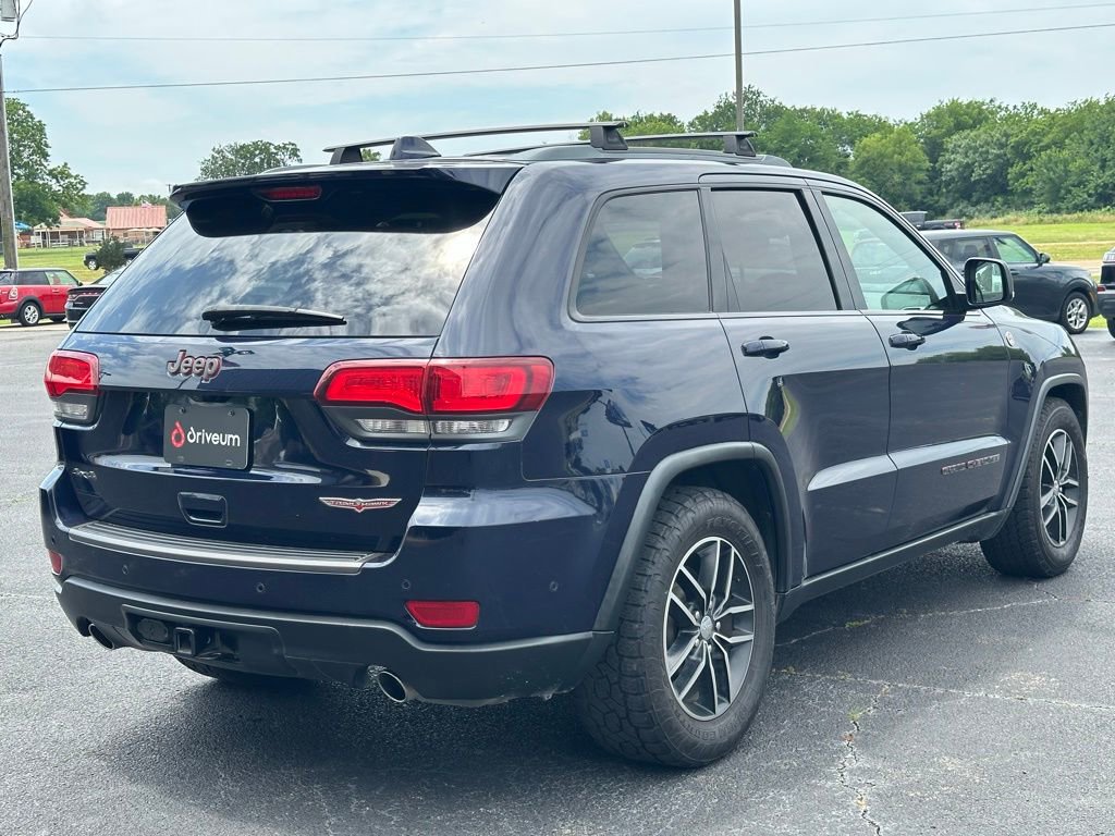 Used 2018 Jeep Grand Cherokee Trailhawk AWD/4WD image 6