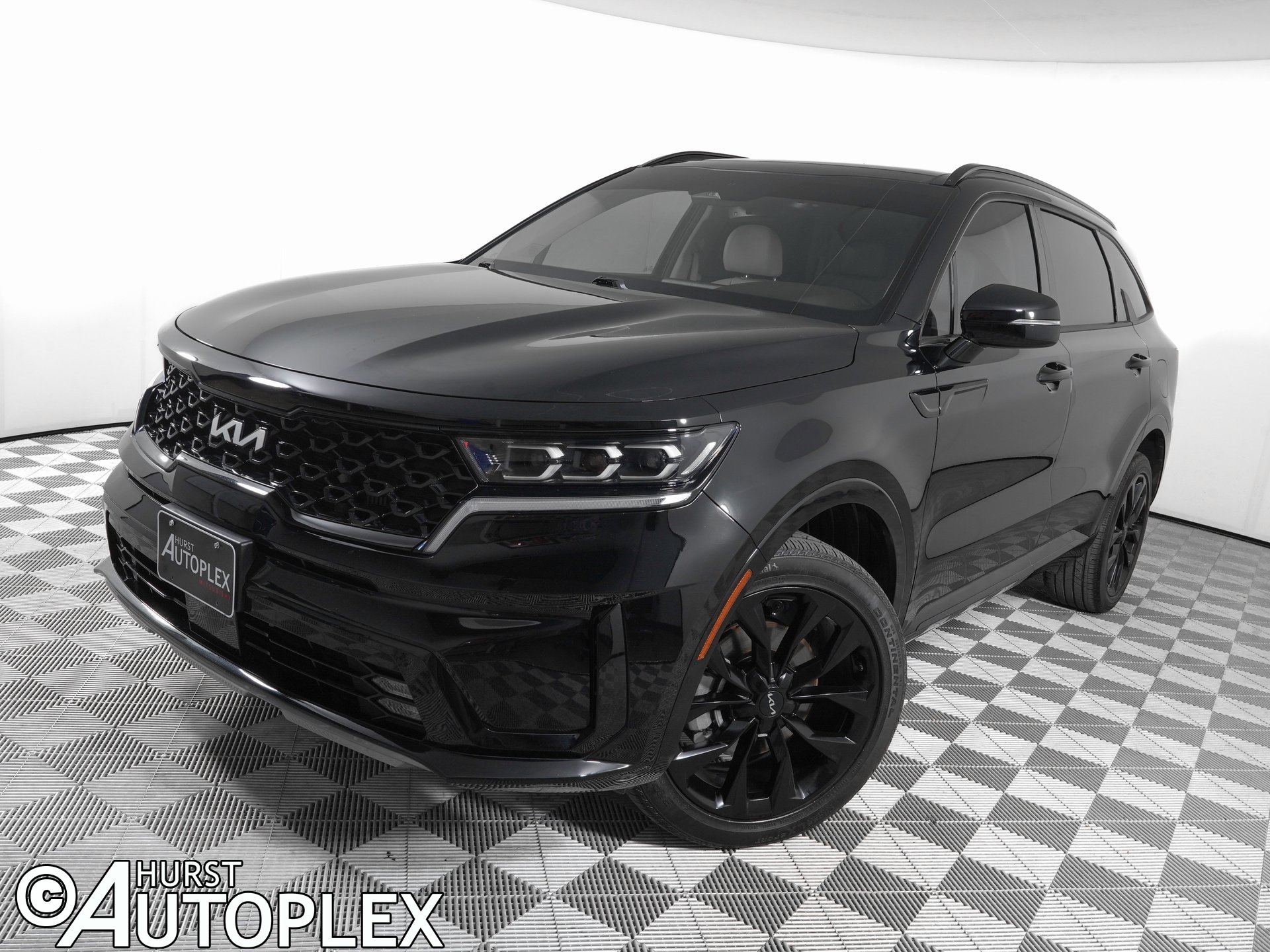 Used 2023 Kia Sorento SX