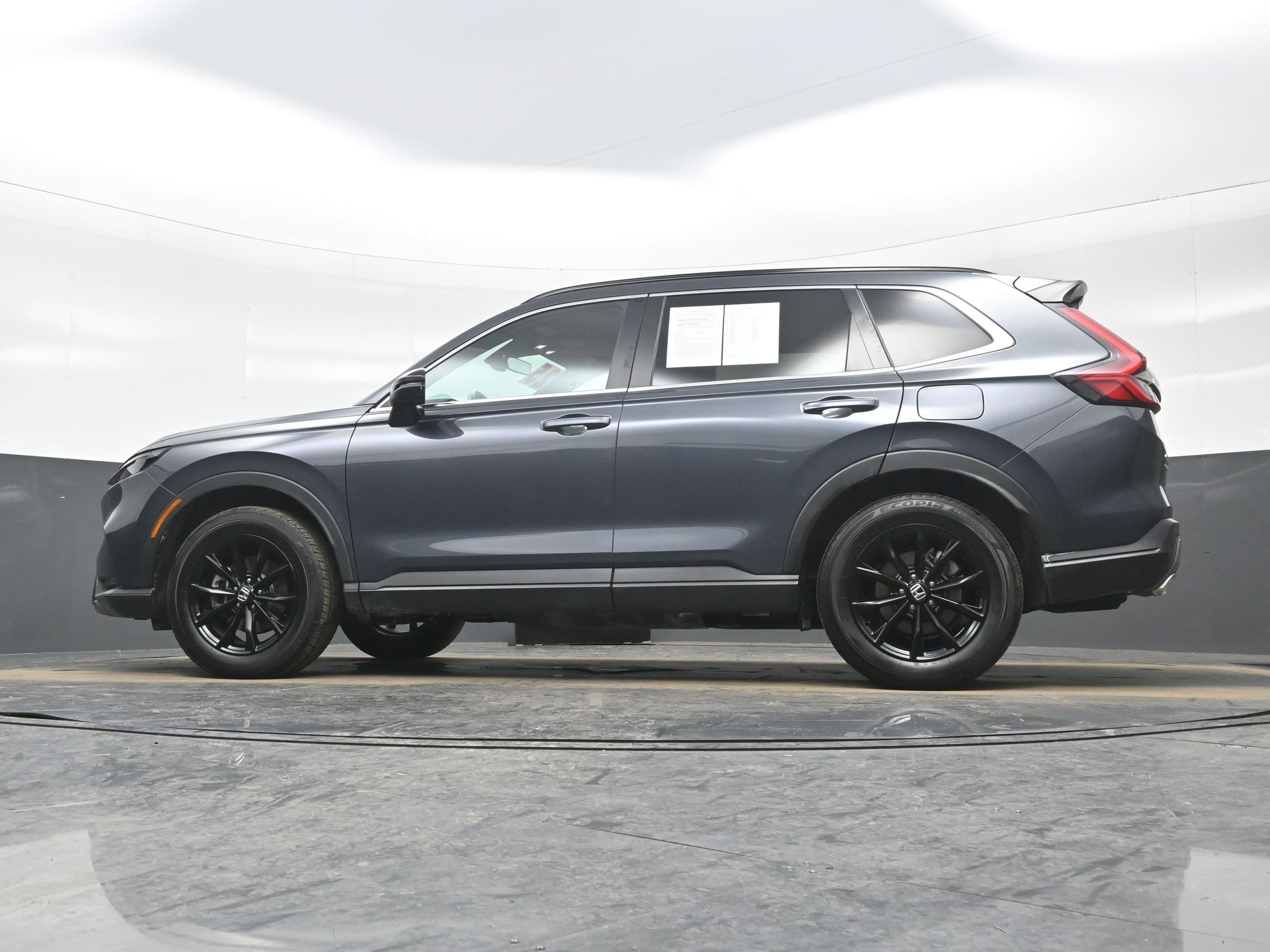 Used 2025 Honda CR-V Sport-L image 30