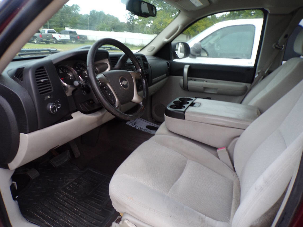 Used 2008 Chevrolet Silverado 1500 LT w/ EZ-Lift Tailgate Package image 28