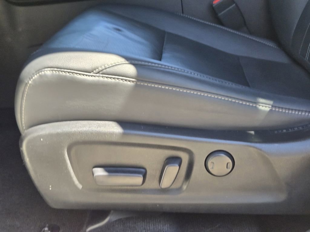 Used 2018 Lexus RX 350 FWD w/ Premium Package image 31