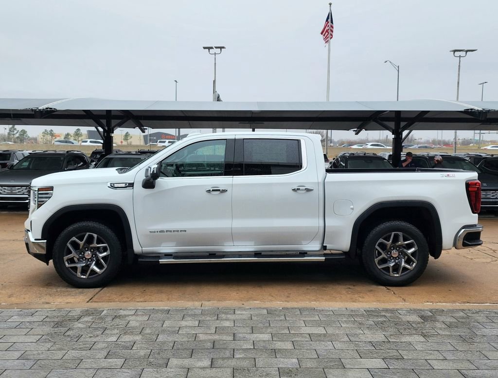 New 2026 GMC Sierra 1500 SLT w/ SLT Premium Package image 7