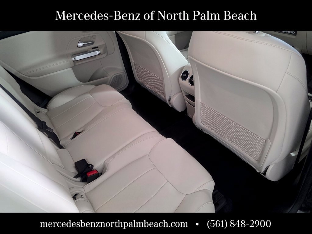 Certified 2023 Mercedes-Benz EQB 300 4MATIC image 27