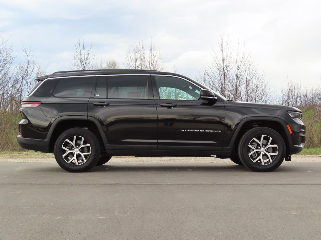Certified 2024 Jeep Grand Cherokee L Limited AWD/4WD image 2