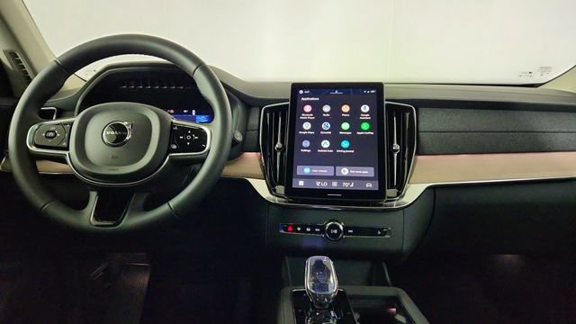 New 2026 Volvo XC90 T8 Core AWD/4WD image 25