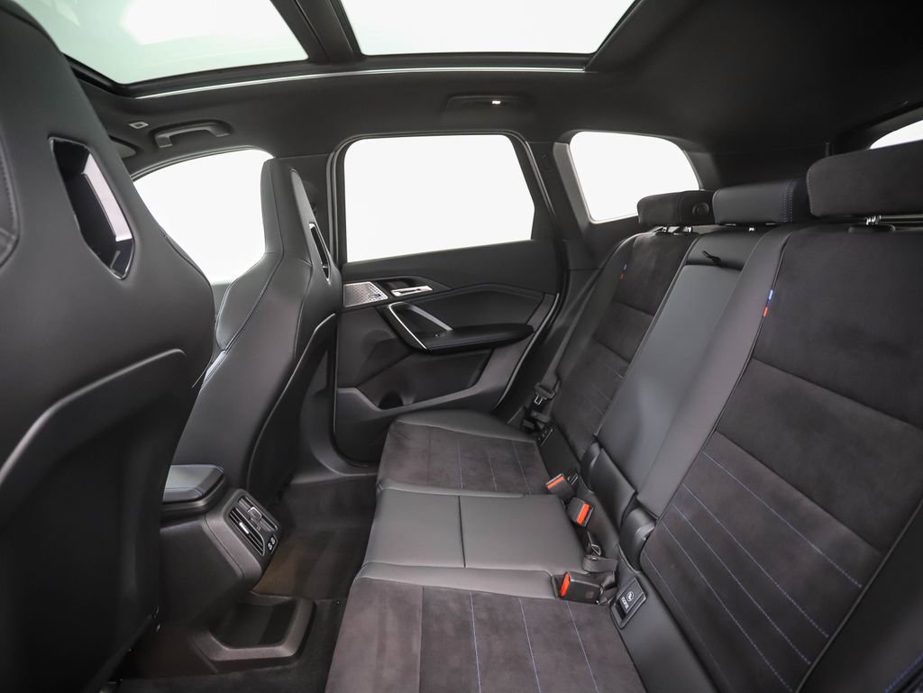 Certified 2025 BMW X1 M35i w/ Premium Package image 21