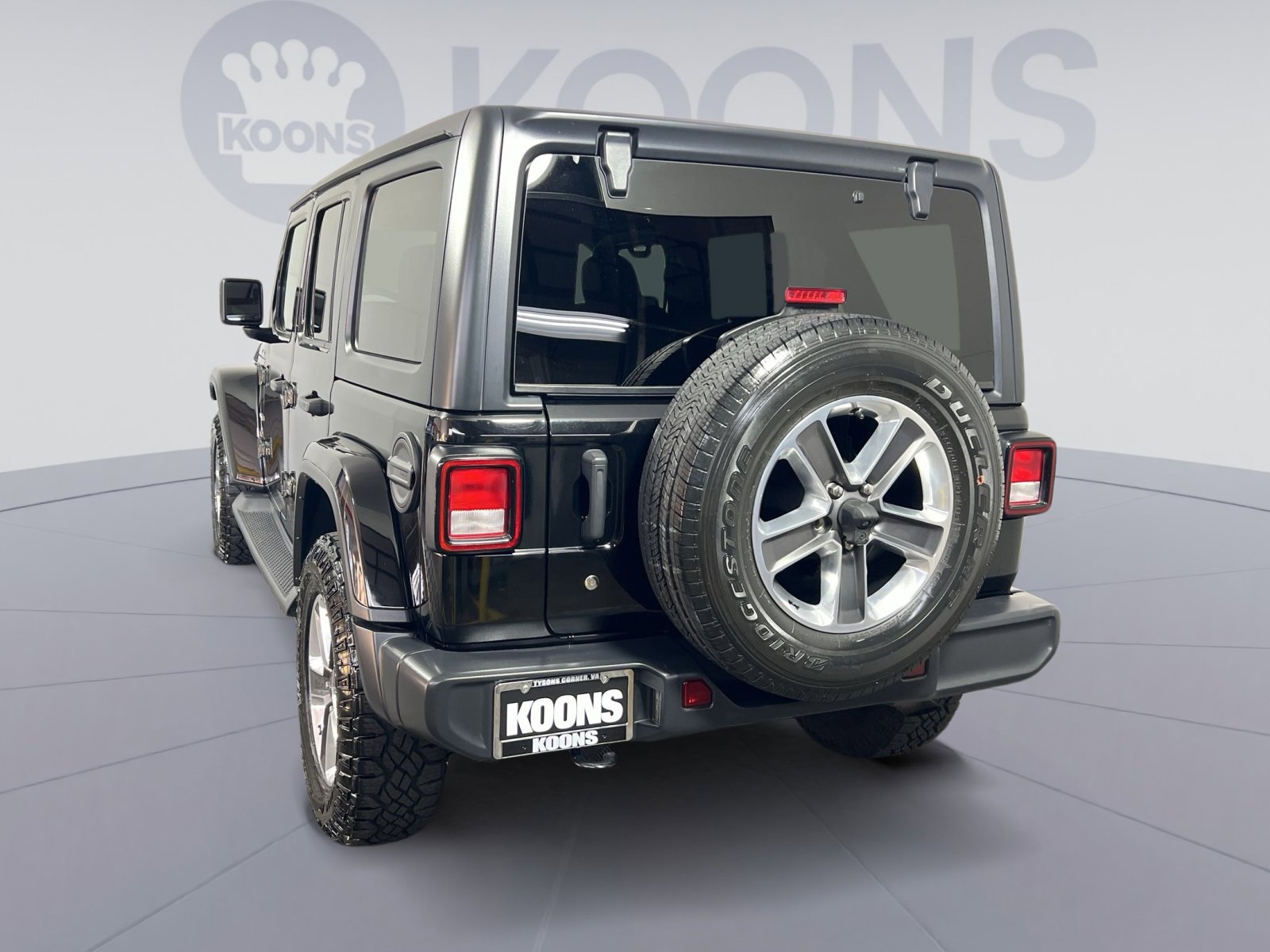 Used 2019 Jeep Wrangler Unlimited Sahara image 4