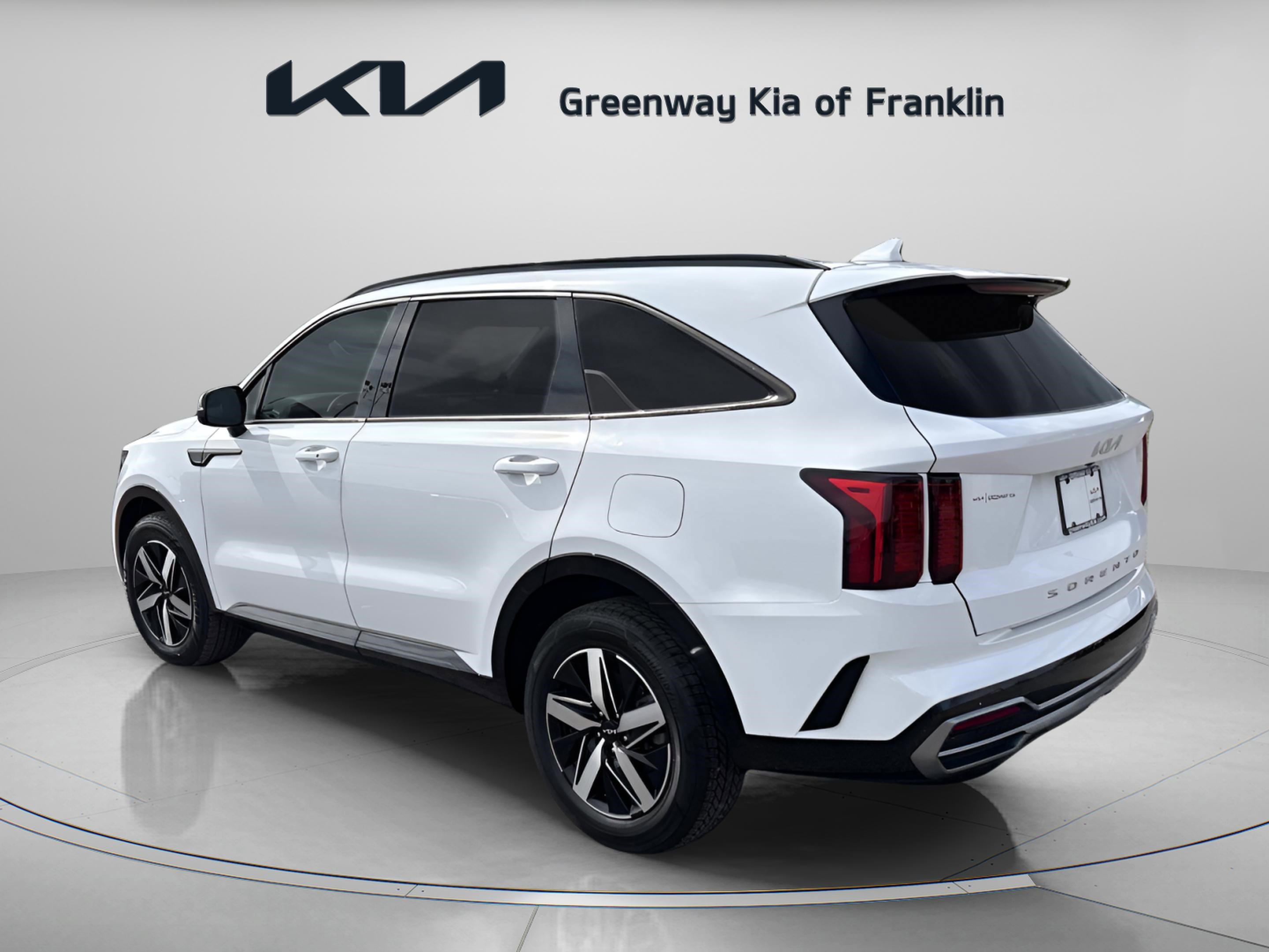 Used 2022 Kia Sorento EX w/ Panoramic Sunroof Package image 5