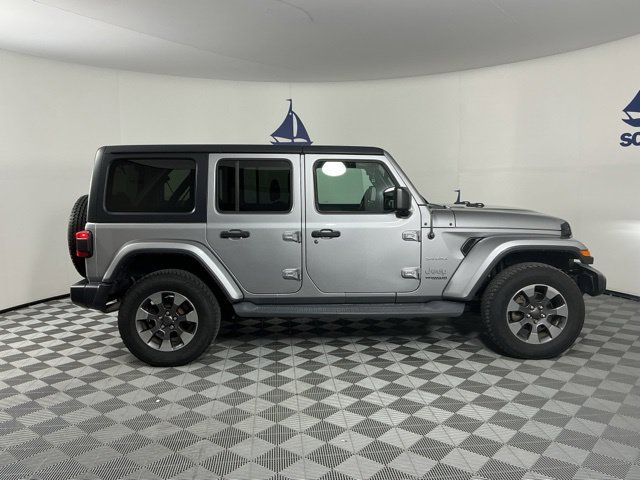 Used 2019 Jeep Wrangler Unlimited Sahara AWD/4WD image 6