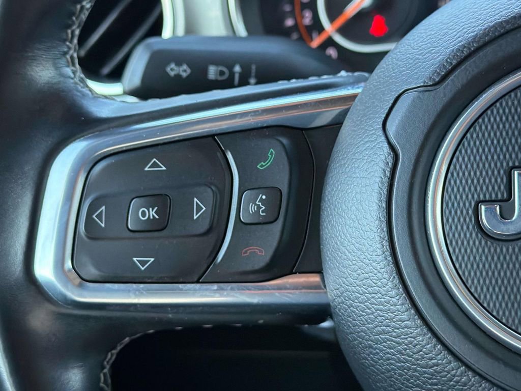 Used 2021 Jeep Wrangler Unlimited Sahara image 12