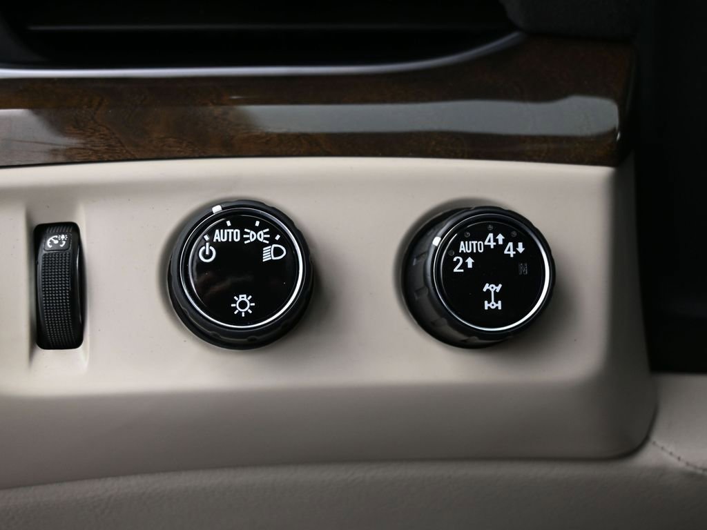 Used 2020 Cadillac Escalade Luxury image 21